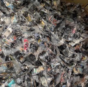 Tech Deck Fingerboard Professional Finger Skateboard for Children And Teens Boys And Girls Universal Plastic Toy