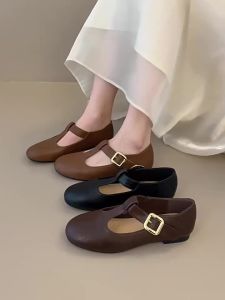 Womens T-Strap Mary Jane Flats Leather Shoes Retro Round Toe Soft Leather Flat Shoes for Women Casual Office Work Ballet Flats