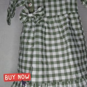 Gaun Bayi Katun Kotak-kotak: Pilihan Terbaik untuk Baju Anak Perempuan