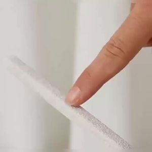 Callus Remover Foot Scrubber Colossal Foot File Foot Care and Foot Exfoliator Foot Rasp Pedicure Tools Pumice Stone for Feet