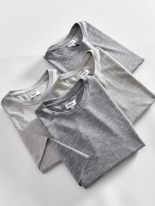 เสื้อยืดคอกลมแขนสั้นผ้าโมดอลสีทอแบบสบายๆ สำหรับผู้ชาย เสื้อยืดลำลอง ระบายอากาศได้ดี ฤดูร้อน 2024 เสื้อยืดคอกลมลายพิมพ์ลายสีพื้น