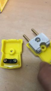 [ASE] Combo 5 Phích Cắm Chịu Tải 3000W 4500W 6000W Chân Đồng Lõi Sứ Nhựa ABS Hàng Chuẩn Loại 1