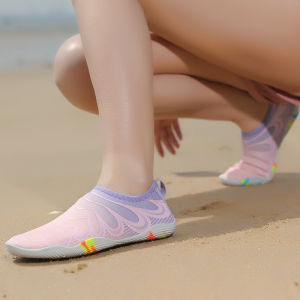 Childrens Beach Shoes Quick-Drying Sea Reef Wading Shoes Non Slip Swimming Snorkeling Shoes Outdoor Stream Trekking Shoes Skin Soft Bottom