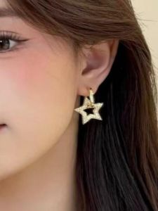 Elegant Silver Needle Hoops Diamond Starry Fashion Jewelry Stylish Unique Miniature Hoop Earrings for Women