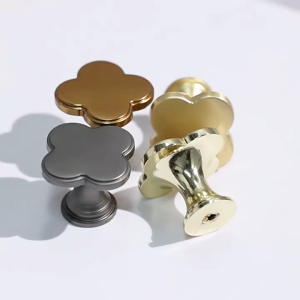 Zinc Alloy Cabinet Handle Daun Semanggi Single Hole Pull Gold Anti-rust for Kitchen Wardrobe Pintu Laci Nordic Luxury