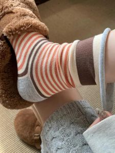 Dopamine Japanese Stripe Pattern Cotton Blend Socks No-Show Cuffed Spring Autumn Style Womens Mid-Calf Socks Moisture Wicking