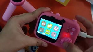 1080P Kids Digital Camera Mini Video Camera for Kids 48MP 2.4 Inch IPS Screen Dual Lens Built-in Bat-tery with 32GB Memory Card & Card Reader & Desktop Tripod Birthday Christmas Gift for Boys Girls