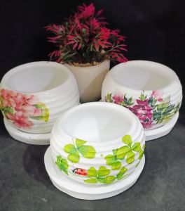 กระถางดินเผาจิ๋วพิมพ์ ลายทางร้านขอคละแบบคละลายให้นะคะสูง2.9นิ้วปากปากกว้าง 2.9นิ้ว1 ชุดมี 3 ใบพร้อมถาดรอง