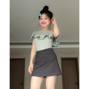 YUEZHONGWEI | French Style Off Shoulder Ruffle Hem Grey Short Sleeve T-Shirt Women Summer Design Slim Fit Exposed Shoulder Top Korean Version