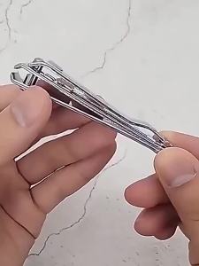 Splash Resistant Nail Clippers Stainless Steel Scissors for Nail Beauty Tools for Hard Nails Wide and Durable Knives
