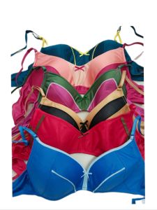 AVON NON WIRE SOFTCUP BRA BUY1TAKE1FREE
