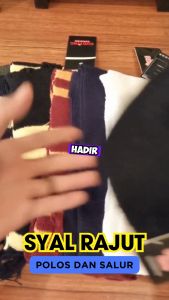 Syal Rajut Polos Modis: Warna & Bahan yang Nyaman