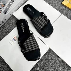 Sandal Wanita Platform Remaja kekinian Cewek Korean Style Model Terbaru