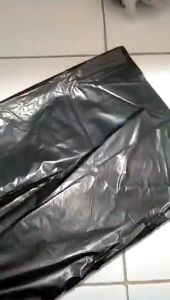 Plastik Mulsa Hitam Perak Untuk Pertanian Lebar 80 Cm x 100 Cm Eceran