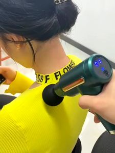 BISA COD - Massage Gun Alat Pijat Getar Elektrik 4in1 Pistol Pijat Elektrik untuk Terapi Otot Jaringan Dalam