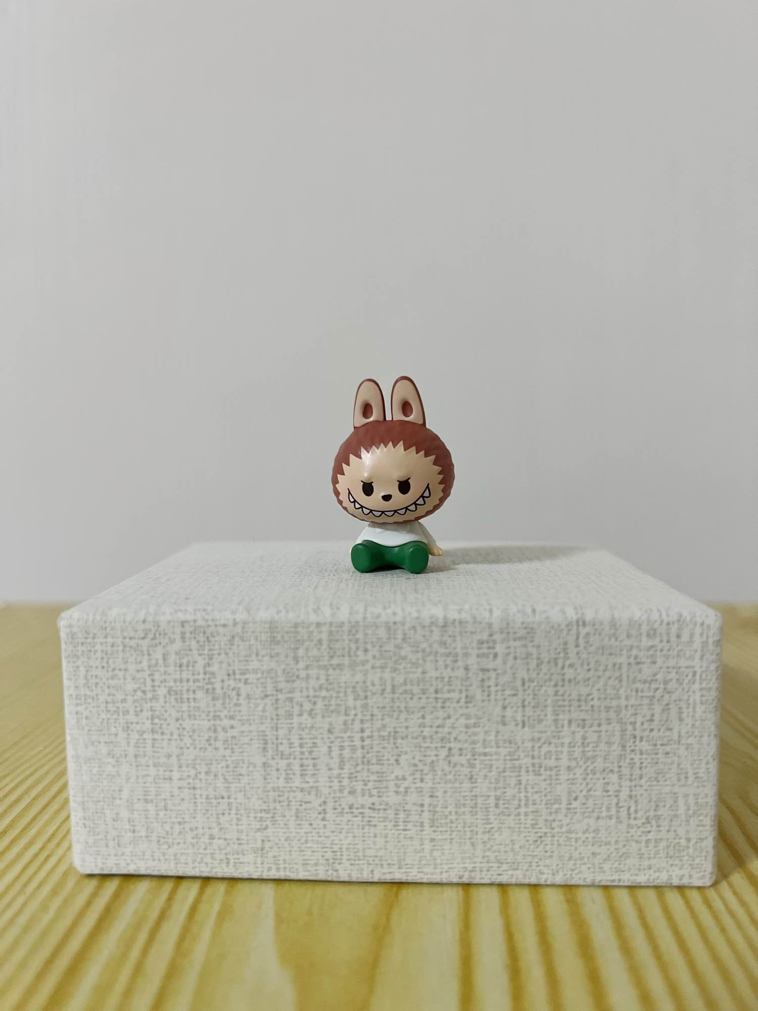 ฟิกเกอร์ขนาดเล็ก [พร้อมส่ง] Pop Mart Pop Bean Dimoo Labubu Crybaby Dimoo Haci Sweet Bean Series Figures collectible Art toys