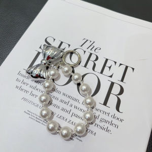 South Korea Dongdaemun Nyunyu Same Keychain Pearl Matching Metal Bows Ins Mobile Phone Charm Bag Chain