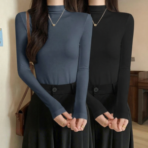 Lieoyuarn | Fitted Slimming Half-Turtleneck T-Shirt