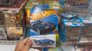 Mô Hình Xe Hot Wheels Mach Speeder Xanh Nhạt Exoticars Chính Hãng