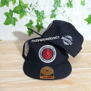 Topi Snapback pria Masberto. Snapback Masberto