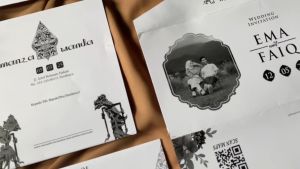 [50 Pcs] Undangan Pernikahan Semi Amplop BW - Undangan Nikah Simple Doff BWE Aesthetic