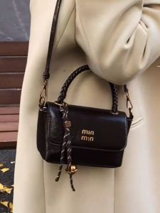 [BISA COD] 2546 Tas Luoyis Panda Free Paper Bag & Certificate Tas Selempang Wanita Fashion Best Seller