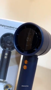 Kipas Angin Mini Portabel Multifungsi dengan Bahan Plastik - Daya Tahan Baterai 8 Jam - Anti Panas