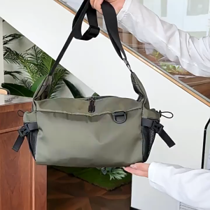 MOUSSON  กระเป๋าสะพายข้างผู้ชายสไตล์มินิมอล อเนกประสงค์ ขนาดใหญ่ เหมาะสำหรับการเดินทาง