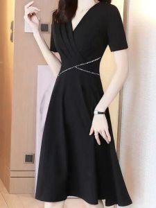 Elegant Vintage French Waist-Cinching V-Neck Dress Summer Season Womens Fashion Black Dress Cocktail Party Gown A-Line Skirt