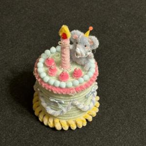 Handmade Birthday Gift Twist Stick Bear Cream Cake Box Photo Box Creative DIY Toy for Friends And Sisters in Law