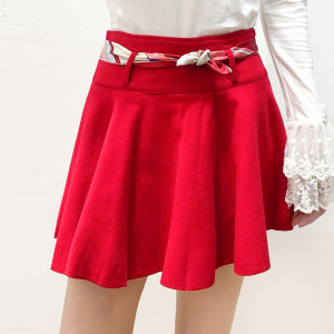 กระโปรงสั้นทรงเอผ้าขนสัตว์สีแดงสไตล์ย้อนยุคแบบลำลองสำหรับผู้หญิง ฤดูใบไม้ร่วง/ฤดูหนาว กระโปรงทรงเอเอวกลาง ปกติ