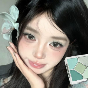 Art Value Dream Bear Five Color Eyeshadow Palette Translucent Low Saturation Green Pearl Subtle Sparkle Gentle Pure Desire