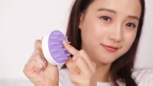 [MALAYSIA READY STOCK] Brush Silicone Hair Scalp Massaging Shampoo Brush-Scalp Brush Hair Washing Urut