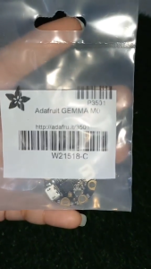 Circuitrocks Adafruit GEMMA M0 Miniature wearable electronic platform