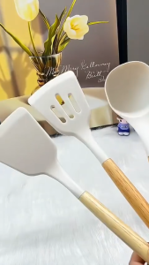 Center Point 3PCS White Silicone Kitchenware Cooking Utensils Set Wooden Handle Non-Stick Spatula