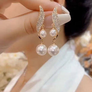 Pearl Eardrops Stud Earrings 925 Silver Pin Earrings Fancy Refined Wild Earrings New Arrival Tide Accessible Luxury Online Influencer Eardrops
