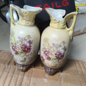 Bình hoa vẽ tay Âu xưa