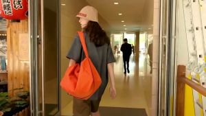 กระเป๋า Messenger กระเป๋าทรงแมสเซนเจอร์ กระเป๋าสะพายไนล่อนสไตล์เกาหลีสำหรับผู้หญิงแฟชั่น ความจุบริ้ว กระเป๋าเดินทางระยะสั้น กระเป๋ายิม กระเป๋าโยคะ กระเป๋าเป้สะพายหลัง พร้อมผ้าเสื้อผ้า คลิกที่นี่ คลิกที่นี่