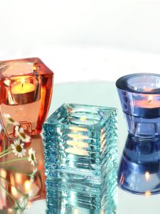 โคมเทียนแก้วคริสตัลสไตล์โมลานดีสีน้ำหอมสายเดี่ยวสำหรับตกแต่งร้านอาหารสไตล์สวีเดนหรูหรา