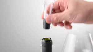 Automatic Electric Wine Opener Set Effortless Cork Removal with Built-in Foil Cutter - Perfect Gift for Wine Enthusiasts