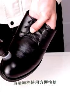 1 PCS 65ml Leather Care Solution Leather Clothing Leather Shoes Leather Bags Polishing Solution Liquid Polish Oil Wax