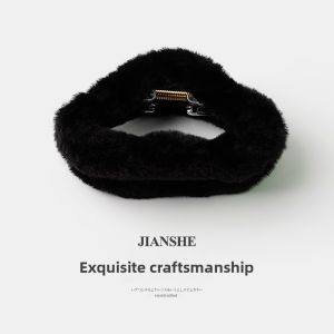 Large Size Plush Hollow Cloud Hair Claw Clip Korean Style Simple Versatile Shark Tail Hair Clip Fashionable Hair Accessories