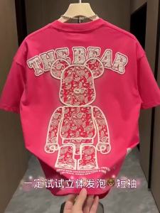 COD  T-Shirt Ekor Burung Layang-layang Jenis Popular Musim Panas Beruang Ganas Trend Cetakan Bunga Lengan Pendek Berfesyen dan Mudah Dipadan T Baju Lelaki  CNN