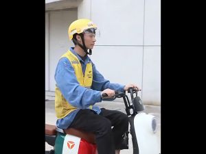 2Pcs Motorcycle Helmet Liner PadBreathable Bike Helmet Pad Anti-deformation Helmet Silicone Pad