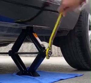 Jack Ratchet Wrench Car Low Effort Car Repair Tool With Long Handle Easy To Use