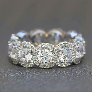 Huitan Bling Bling Cubic Zirconia Rings Micro Paved Round CZ Promise Love Ring Fashion Accessory for Women Wedding Bands Jewelry