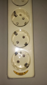 stop kontak/moonlight/terminal colokan listrik/stop kontak arde tanpa kebel/grosir stop kontak-5 Lubang-S4