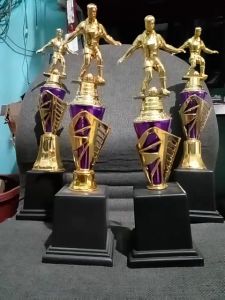 Piala Lomba Juara 1 2 3 4 (MENGGIRING BOLA BODY UNGU RASER) "costum" FREE STICKER (BOLEH satuan)TERMASUK SETICKER DAN FREE DESIGN