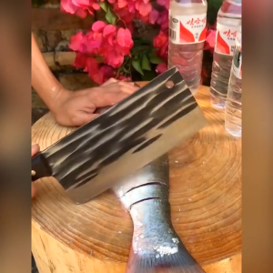 Super Sharp Kitchen Knife New Home Cleaver Knife High Quality Stainless Steel Knife Thickness 2.5mm can cut meat vegetables and fruits