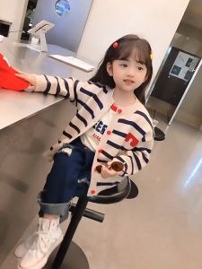 เสื้อไหมพรมเด็ก เสื้อกันหนาวดญ ดีไซน์ลายทางอย่างมีสไตล์ เสื้อสเวตเตอร์สายเดี่ยวคอกลมสำหรับเด็กผู้หญิง 231127